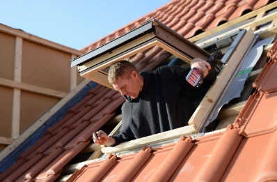 Pose de fenêtres de toit Velux à Creveney